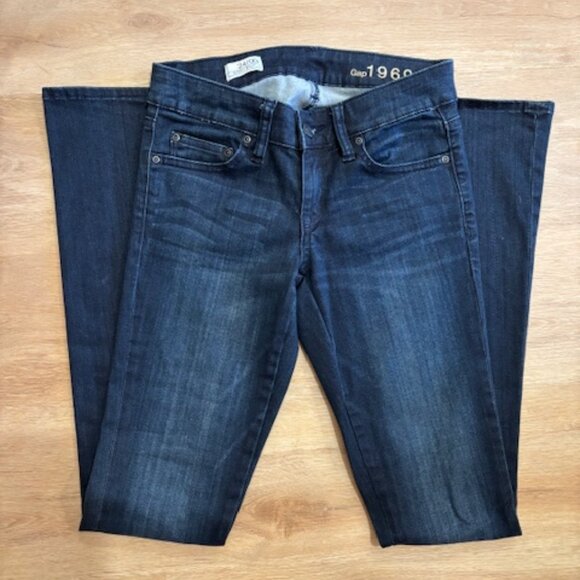 GAP 1969 Slim Bootcut Jeans - Picture 2 of 5